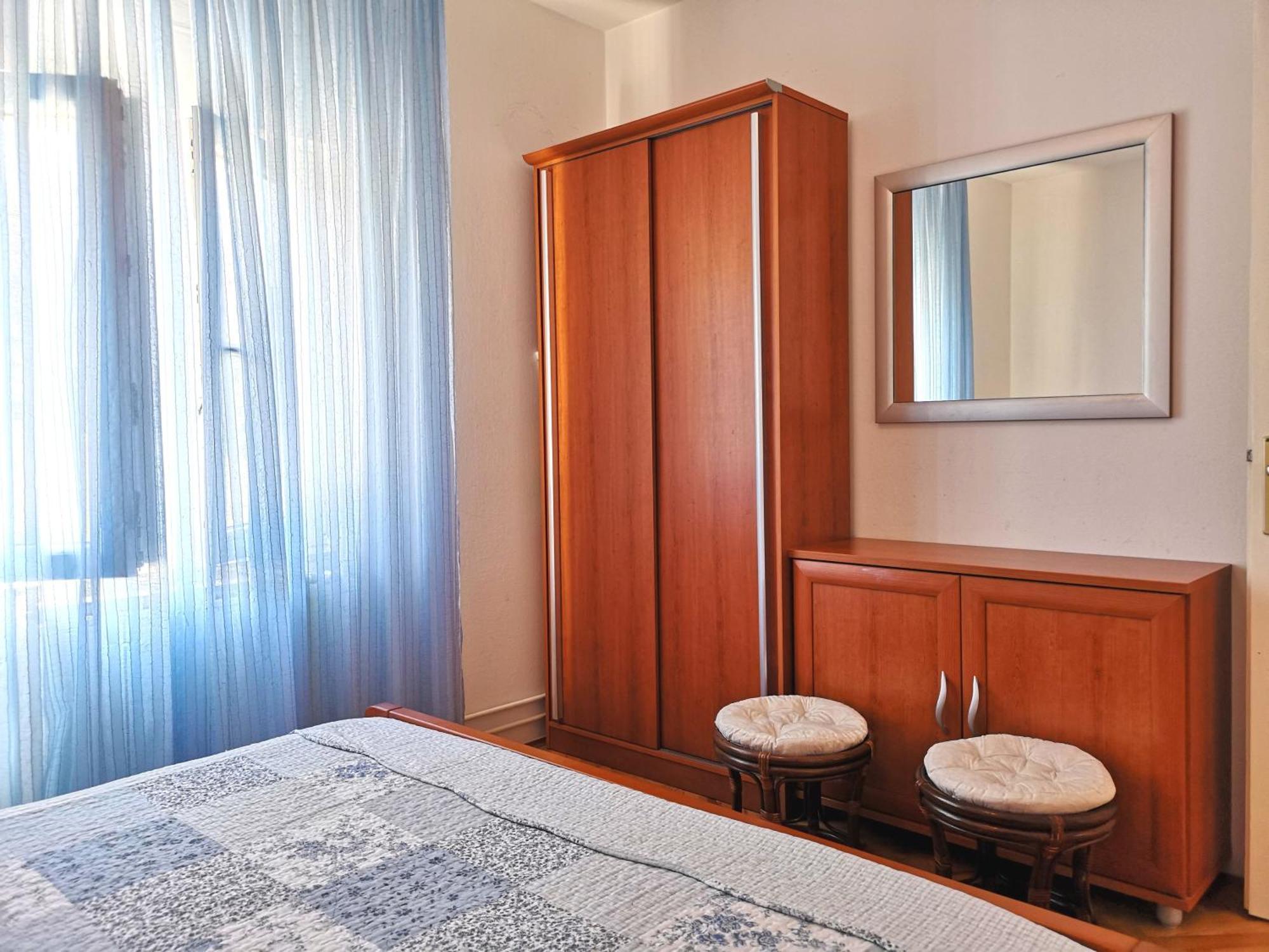 Apartments With A Swimming Pool Banjol, Rab - 11382 Room photo